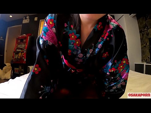 ❤️ Keçika ciwan a cosplay ji seksê hez dike ku bi orgazmê bi şûjinek di hespêk û blowjob de. Keçika Asyayî ya bi pisîka porî û bi cil û bergên kevneşopî yên Japonî di vîdyoya amator de ku masturbasyona bi pêlîstokên qijikê nîşan dide. Sakura 3 OSAKAPORN. ❤️❌ Pornoya malê li ku.pornoklinge.ru ❤
